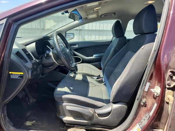 2017 KIA FORTE LX Popular, S