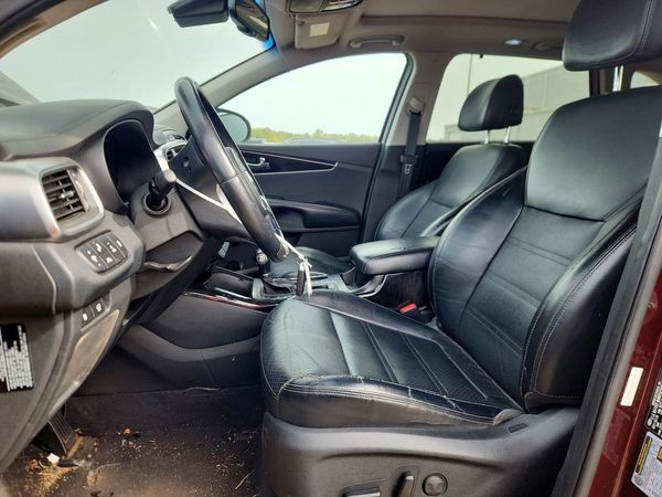 2017 KIA SORENTO EX — DENT