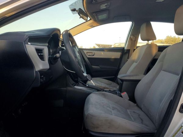2016 TOYOTA COROLLA L/LE — DENT