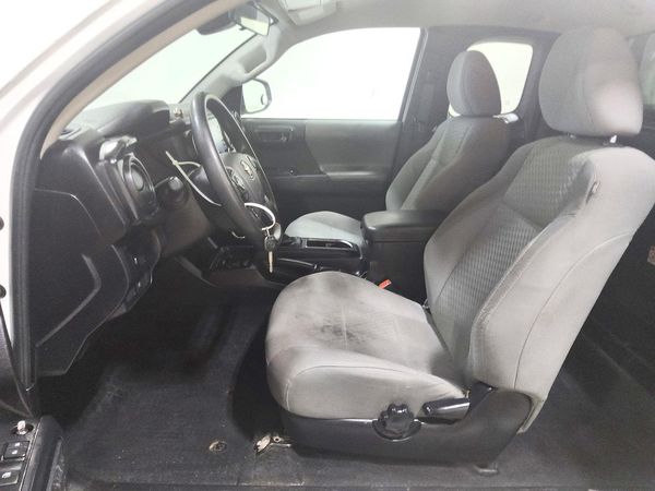 2023 TOYOTA TACOMA SR5 — DENT