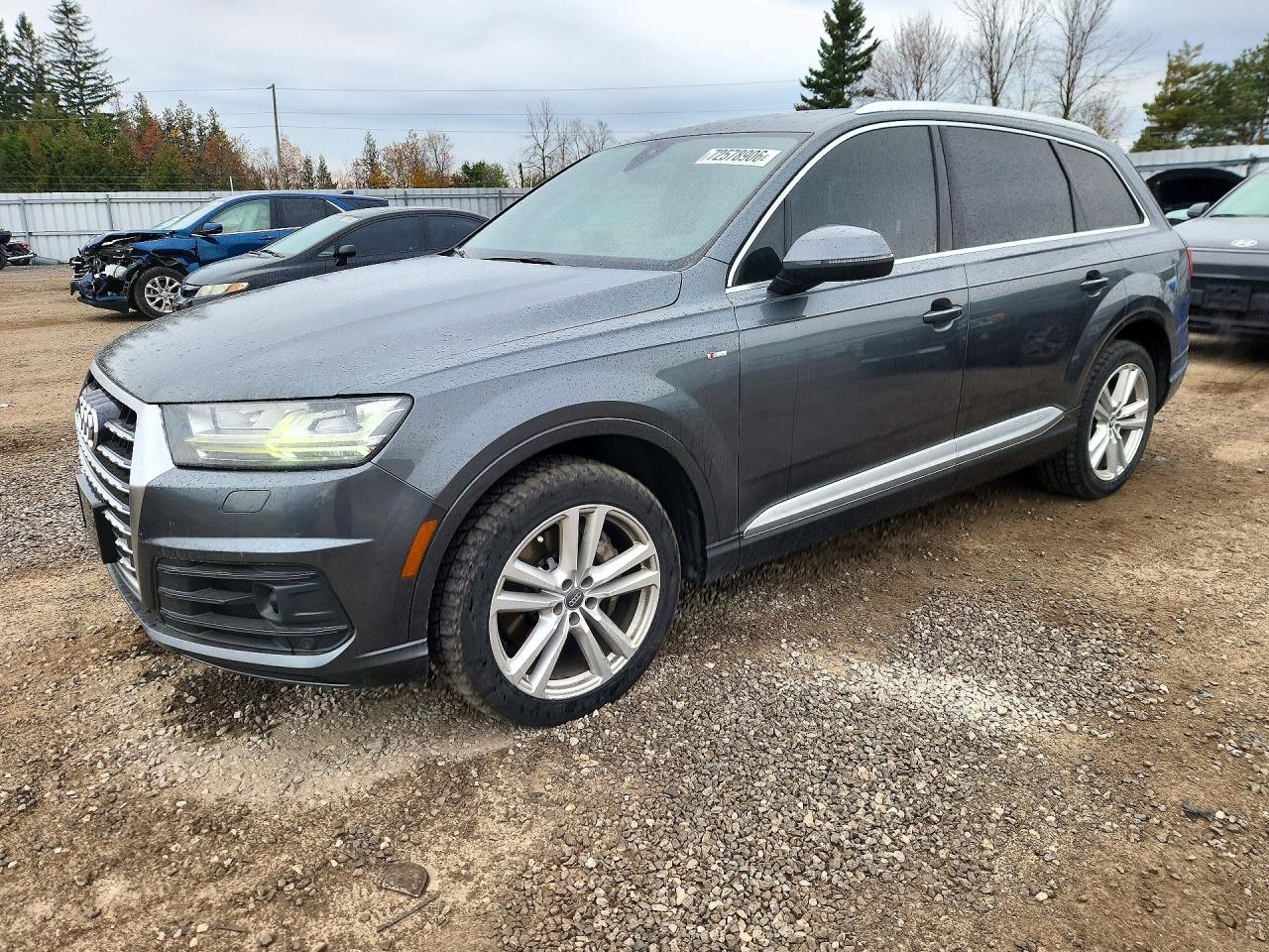 2017 AUDI Q7 S Line quattro Technik — Front 3/4