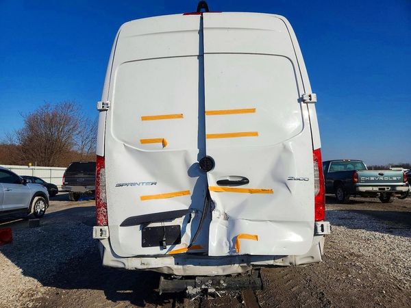 2024 MERCEDES-BENZ SPRINTER 2