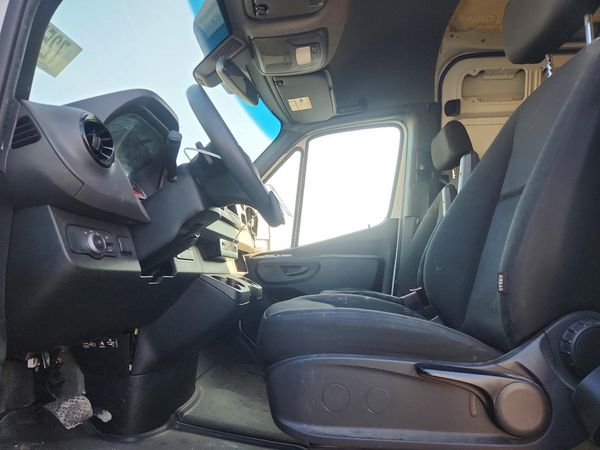 2024 MERCEDES-BENZ SPRINTER 2