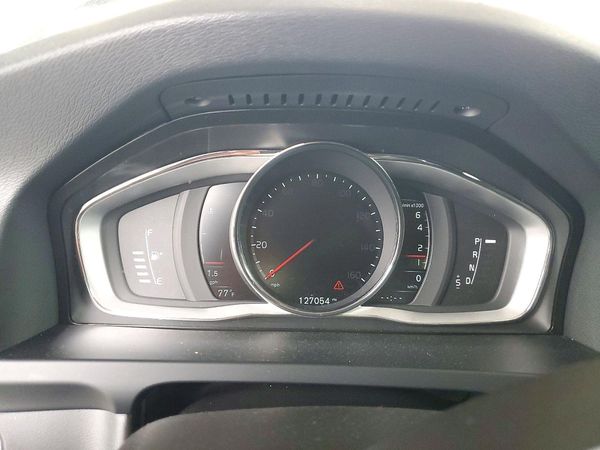 2015 VOLVO V60 CROSS COUNTRY Premier (non R design) — ODOM