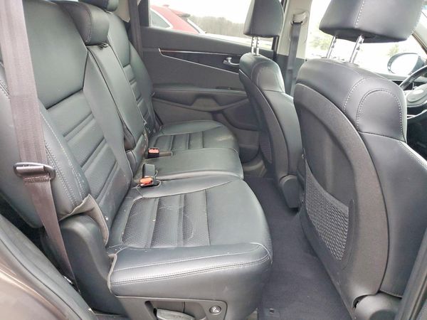 2020 KIA SORENTO EX, S