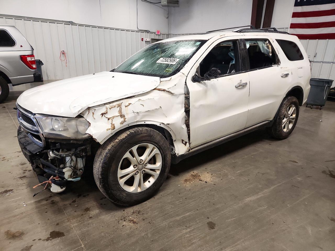 2013 DODGE DURANGO Crew — Front 3/4