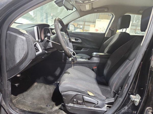 2017 CHEVROLET EQUINOX LS — DENT