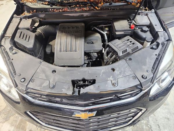 2017 CHEVROLET EQUINOX LS — Engine bay
