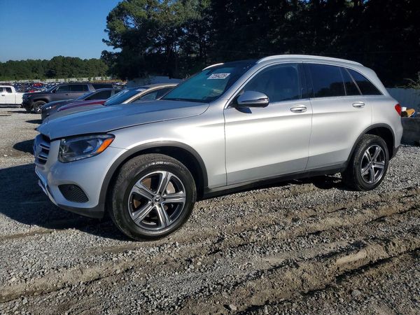 2018 MERCEDES-BENZ GLC — DSFA — Front 3/4