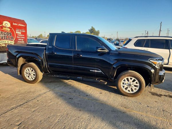 2026 TOYOTA TACOMA — Passenger 3/4