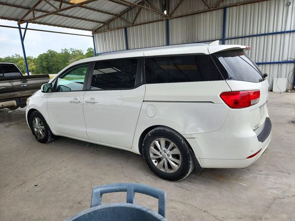 2015 KIA SEDONA GL - Middle-low — DSRA