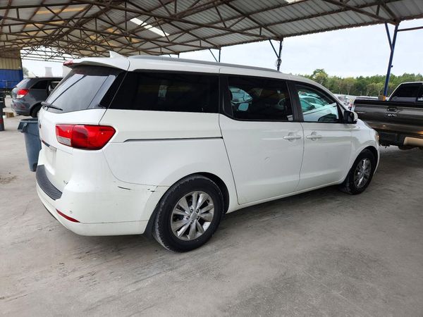 2015 KIA SEDONA GL - Middle-low — PSRA