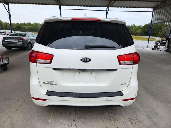 2015 KIA SEDONA GL - Middle-low — DIRR