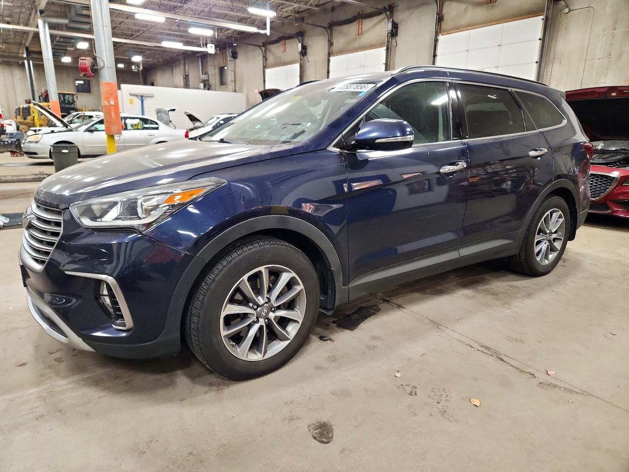 2018 HYUNDAI SANTA FE SE Premium pkg — Front 3/4