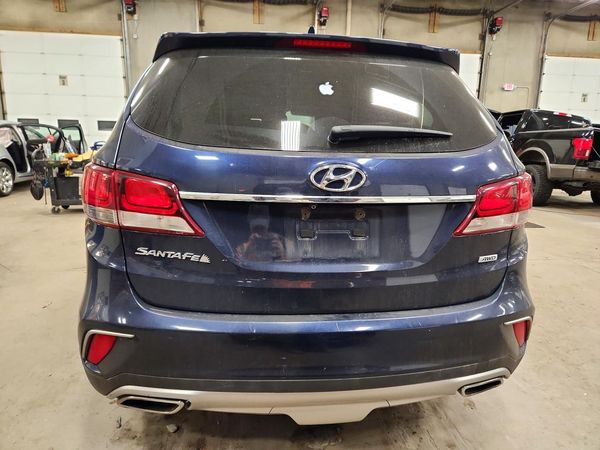 2018 HYUNDAI SANTA FE SE Premium pkg — DIRR