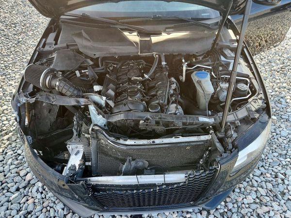 2012 AUDI A4 quattro Premium Plus — Engine bay