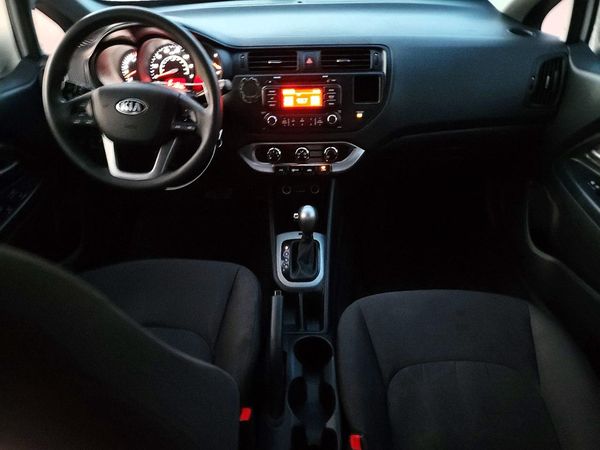 2014 KIA RIO 1.6 AT LX STD/Power — CKPT