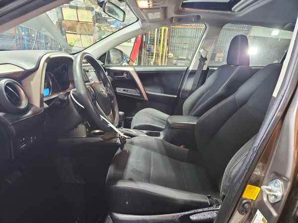 2015 TOYOTA RAV4 XLE (M Grade) — DENT