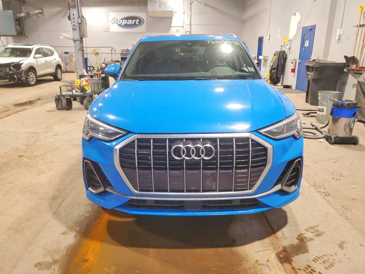 2021 AUDI Q3 quattro Technik