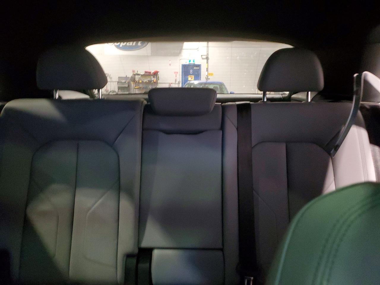 2021 AUDI Q3 quattro Technik