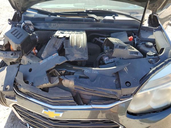 2017 CHEVROLET EQUINOX LS — Engine bay