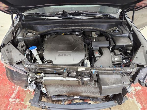 2025 KIA TELLURIDE S — Engine bay