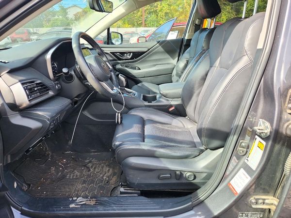 2021 SUBARU OUTBACK Limited+M/R+NAVI(HK) — DENT