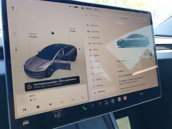 2024 TESLA MODEL 3 — ODOM