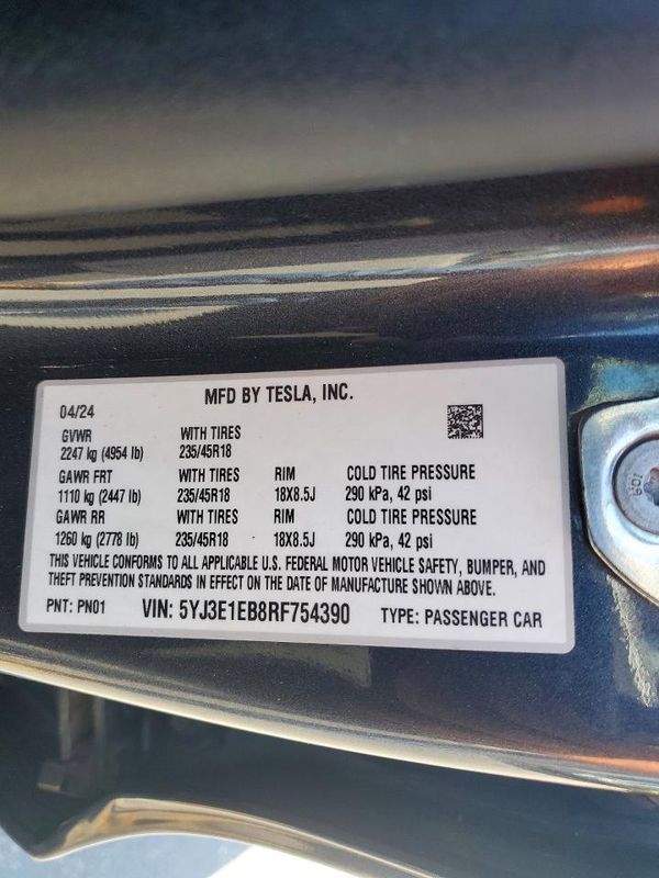 2024 TESLA MODEL 3 — VINS