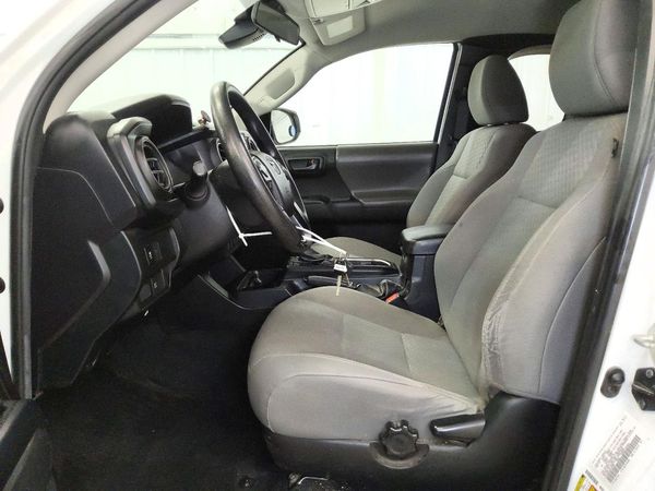 2021 TOYOTA TACOMA SR5 — DENT