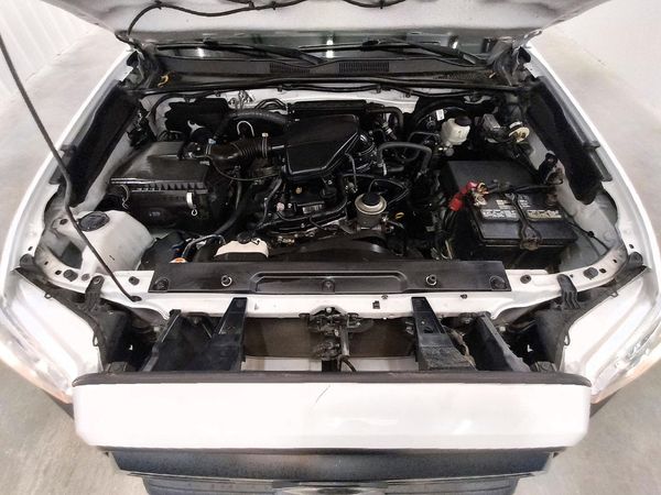 2021 TOYOTA TACOMA SR5 — Engine bay