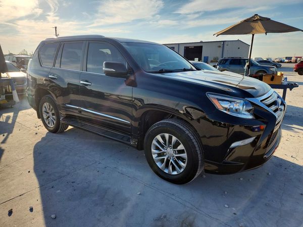 2017 LEXUS GX 460 — Passenger 3/4