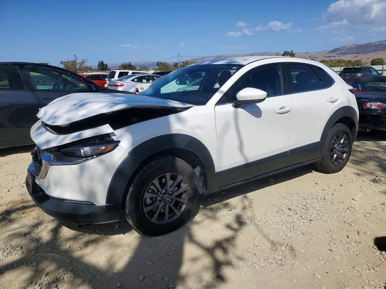 2020 MAZDA CX-30 Base — Front 3/4