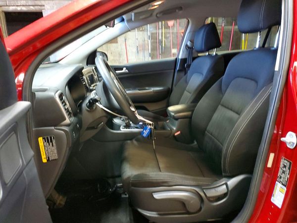 2017 KIA SPORTAGE LX — DENT