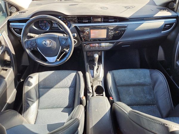 2015 TOYOTA COROLLA L/LE — CKPT