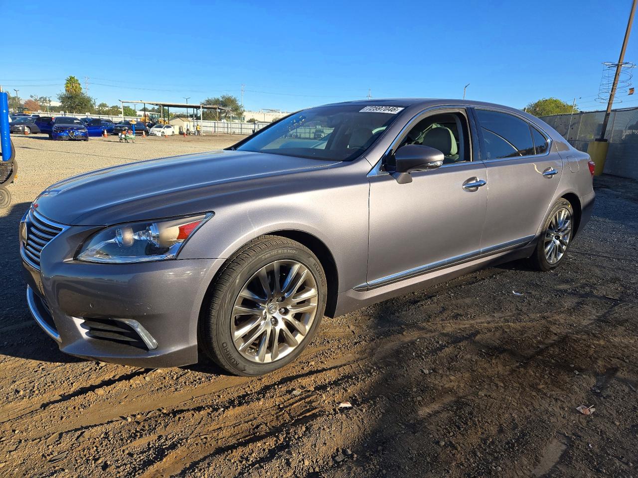 2015 LEXUS LS 460 — Front 3/4