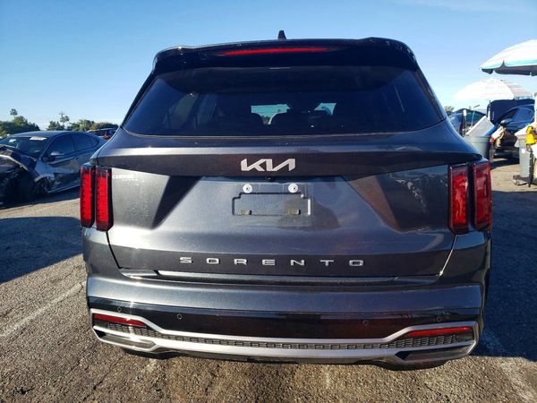 2022 KIA SORENTO