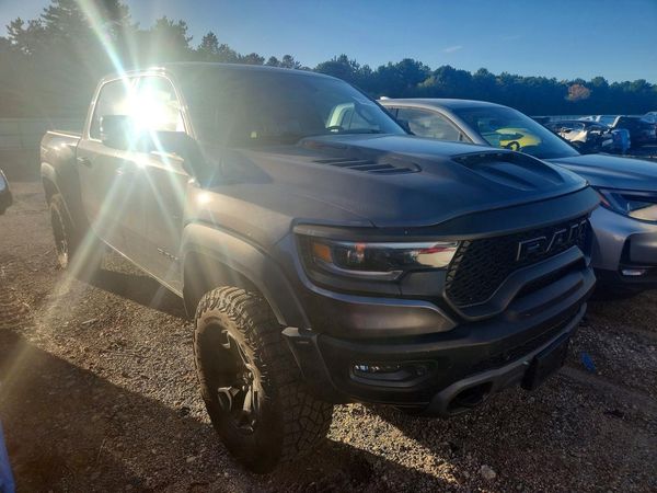 2022 RAM 1500 — Passenger 3/4