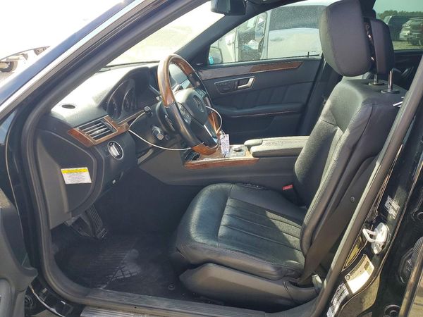 2012 MERCEDES-BENZ E E550 4-MATIC — DENT