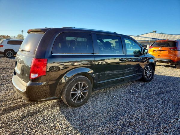2017 DODGE GRAND CARAVAN SXT — PSRA