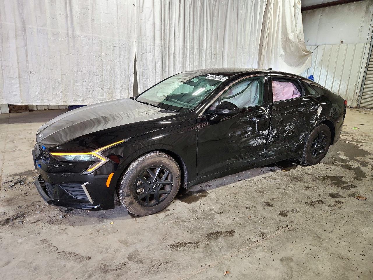 2026 KIA K5 LXS — Front 3/4