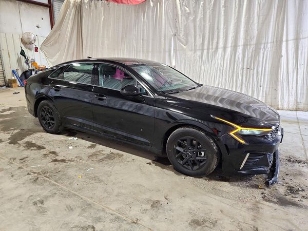 2026 KIA K5 LXS — Passenger 3/4