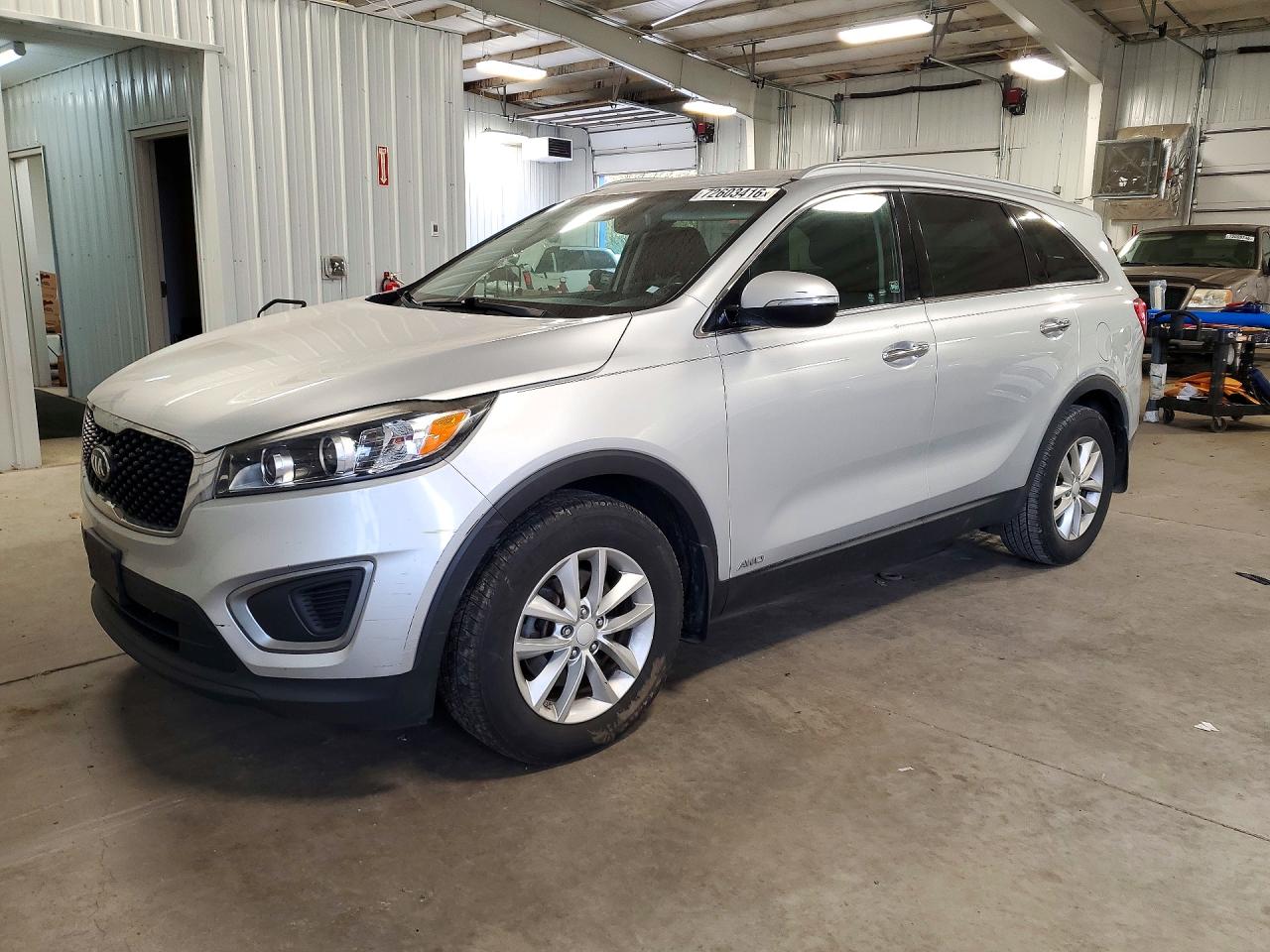 2016 KIA SORENTO L / LX — Front 3/4