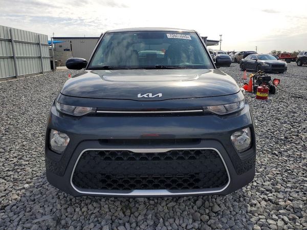 2022 KIA SOUL