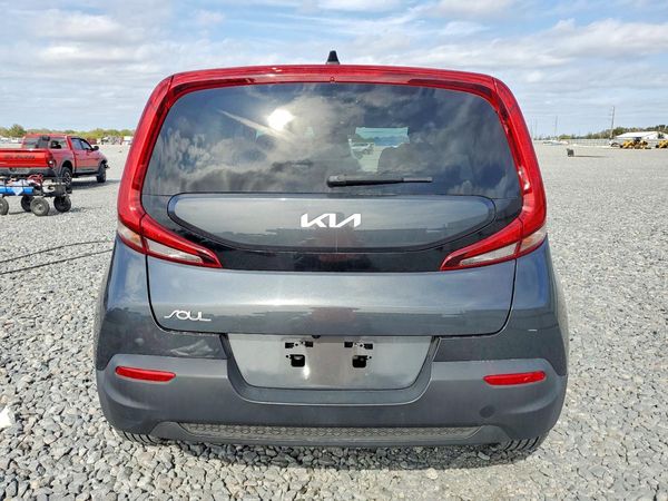 2022 KIA SOUL