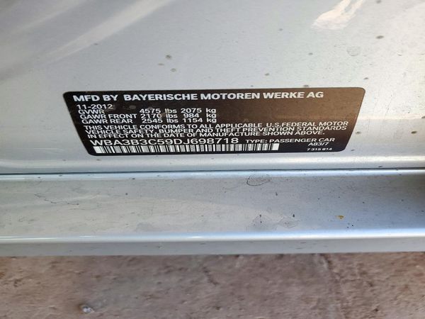 2013 BMW 328 xDrive — VINS