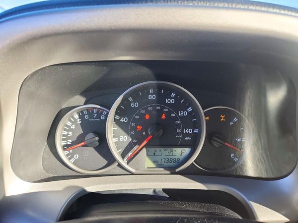 2016 TOYOTA RAV4 LE (X Grade) — ODOM