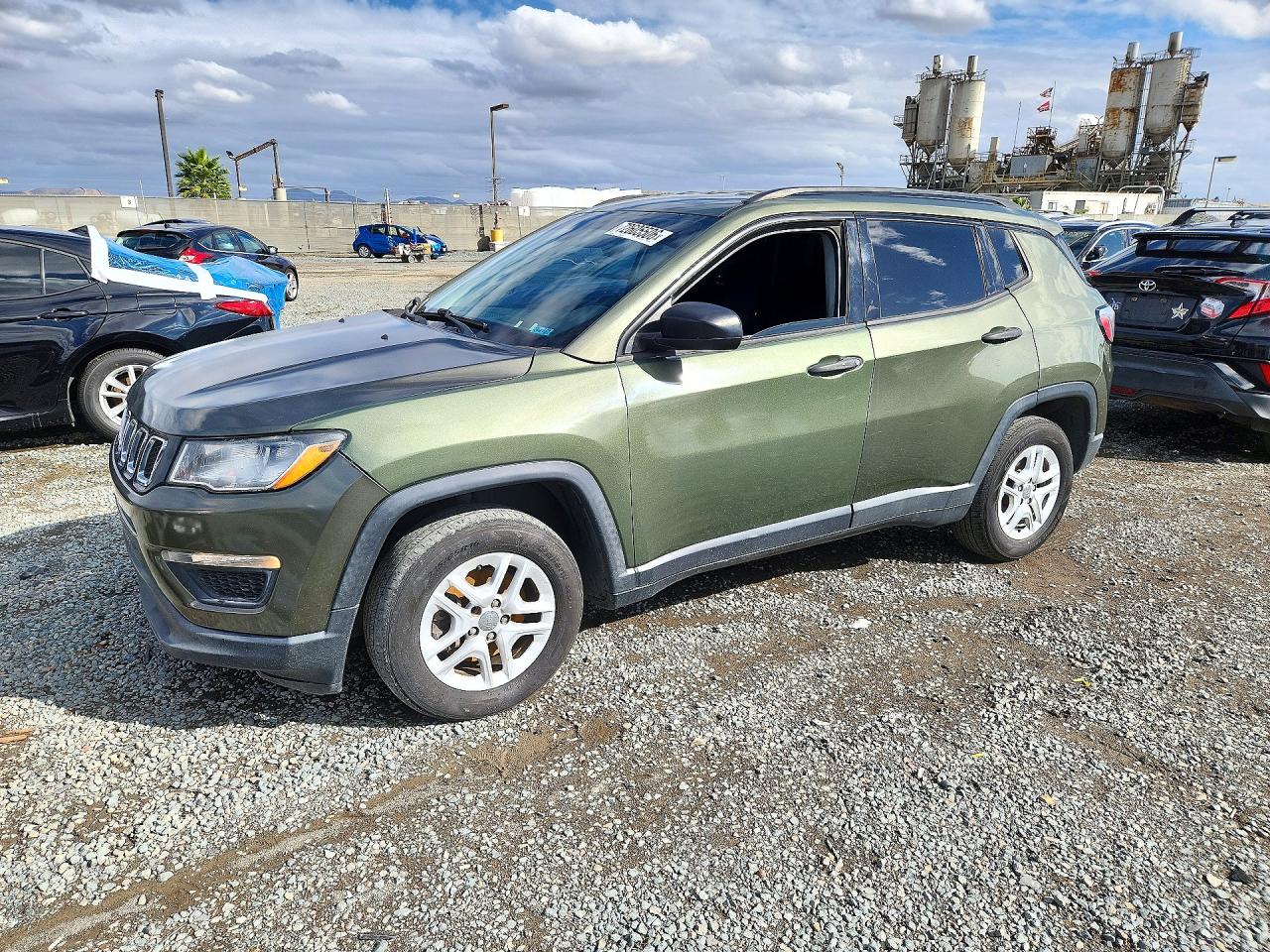 2018 JEEP COMPASS Sport — Front 3/4