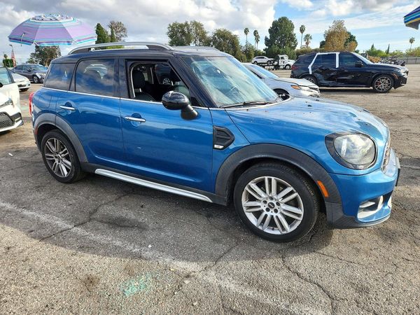 2018 MINI COOPER — Passenger 3/4