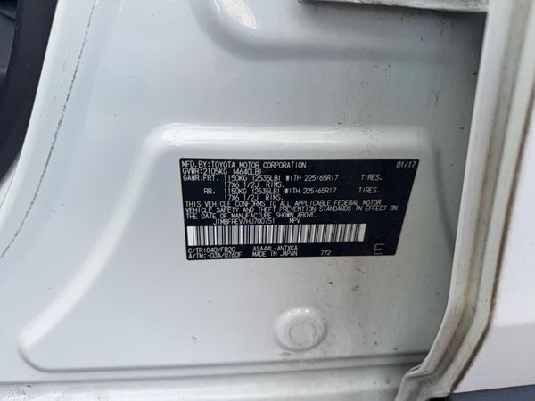 2017 TOYOTA RAV4 LE